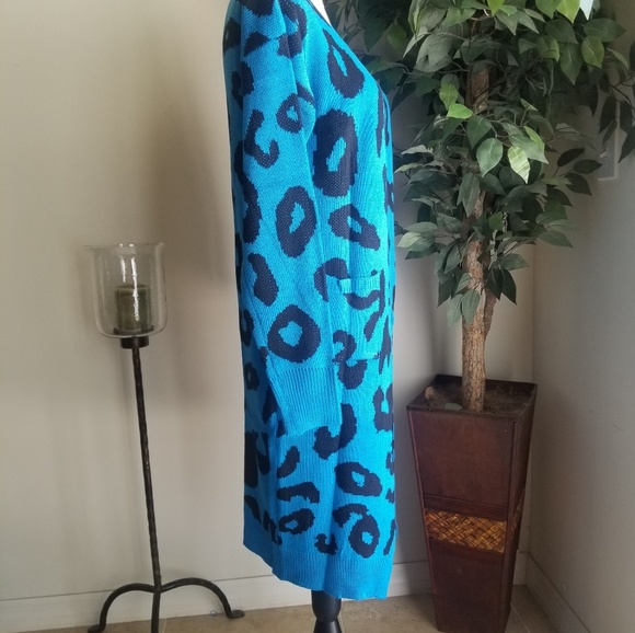 NEW! Blue Leopard Print Long Cardigan Sweater - Picture 7 of 8
